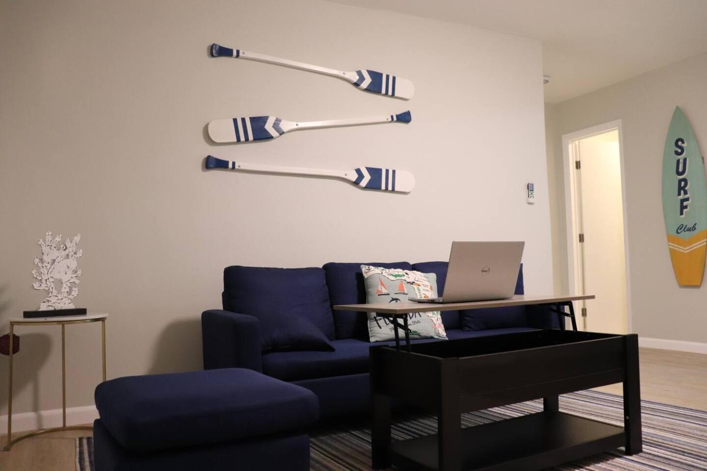 Luxury House With Delightful Style! Dania Beach